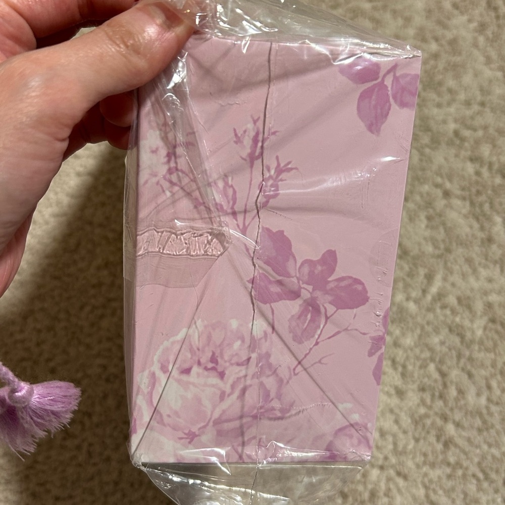 PINK LoveShackFancy Quilted Floral Makeup Bag Beaux Icons OS Barbiecore Y2K - Picture 10 of 11